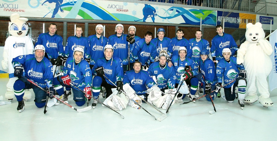 Хоккейная команда ООО «Газпром нефтехим Салават»